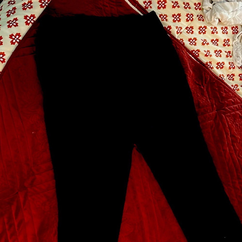 Apt. 9 Black Pants Versatile and Stylish